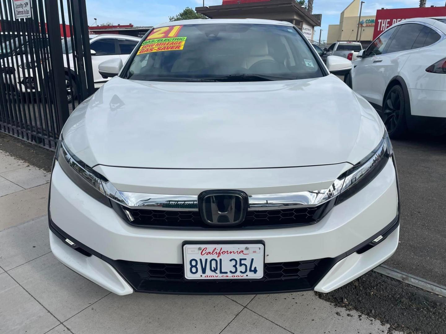 2021 Honda Clarity Plug-In Hybrid (JHMZC5F10MC) with an 1.5L L4 DOHC 16V HYBRID engine, CVT transmission, located at 744 E Miner Ave, Stockton, CA, 95202, (209) 944-5770, 37.956863, -121.282082 - Photo#2